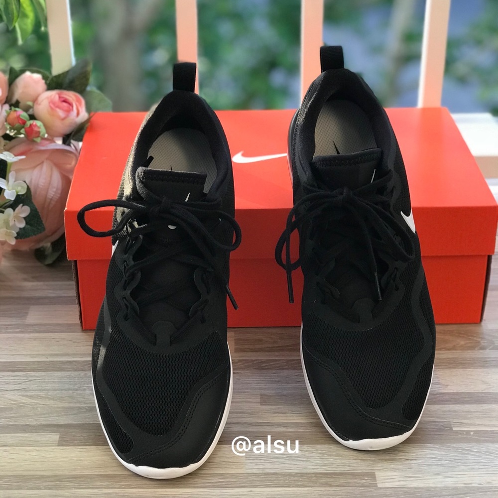 NWT Nike Air Max Fury Black WMNS - Picture 5 of 8